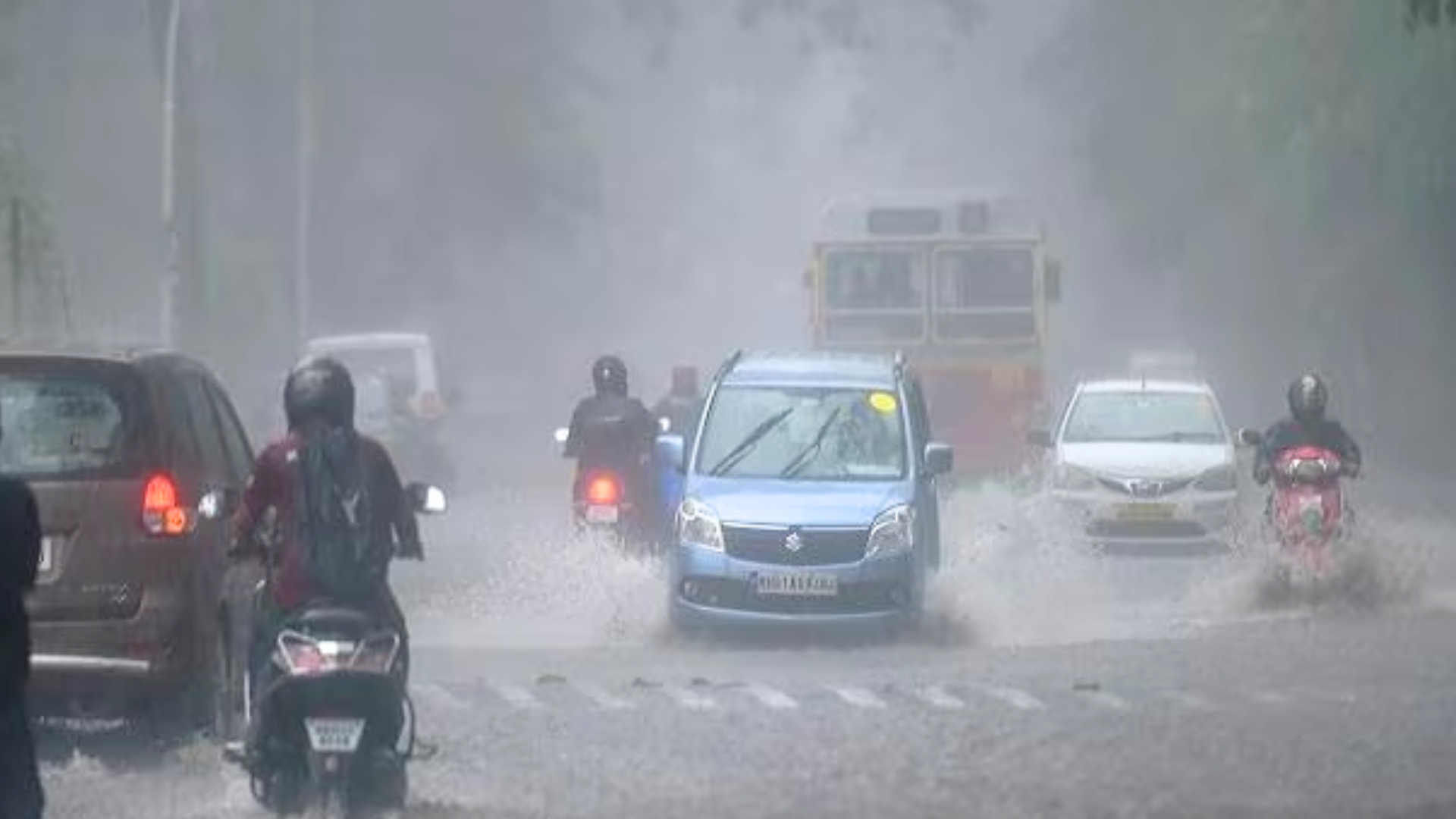 ఏపీలో నేడు, రేపు భారీ వర్షాలు