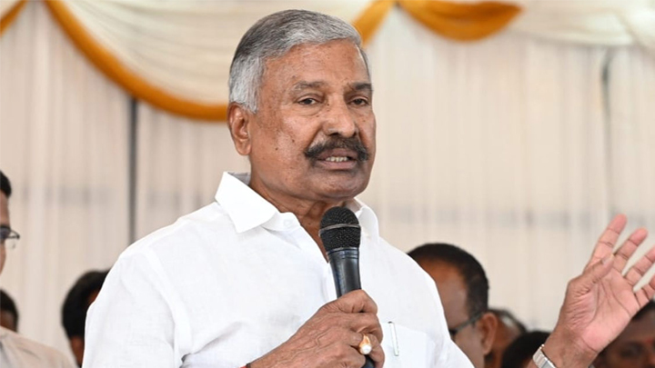 వారిపై రూ.50 కోట్లకి పరువు నష్టం దావా వేస్తా.. - పెద్దిరెడ్డి
