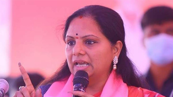 పింక్ బుక్ మెయింటైన్ చేస్తున్నాం.. ఎమ్మెల్సీ కవిత