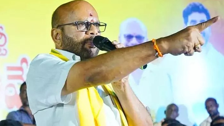 పిఠాపురం వ‌ర్మ షాకింగ్ వీడియో.. టీడీపీ-జ‌న‌సేన ఎక్స్‌ వార్‌!