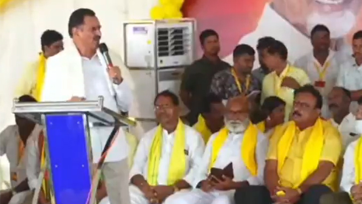 'ఎమ్మెల్యేగా ఉన్నందుకు సిగ్గుపడుతున్నా'.. బండారు సంచ‌ల‌నం