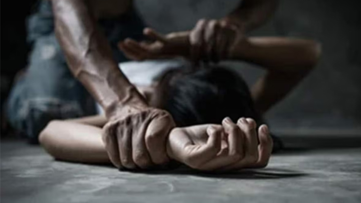 పెళ్లిలో దారుణం.. బాలికపై గ్యాంగ్ రేప్