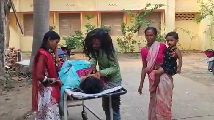 ప్రభుత్వ ఆస్పత్రి నిర్లక్ష్యం.. నిండు గర్భిణీ మృతి