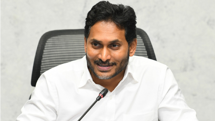 '18 ల‌క్ష‌ల మందితో పార్టీ నిర్మాణం' - జ‌గ‌న్ కీల‌క వ్యాఖ్య‌లు