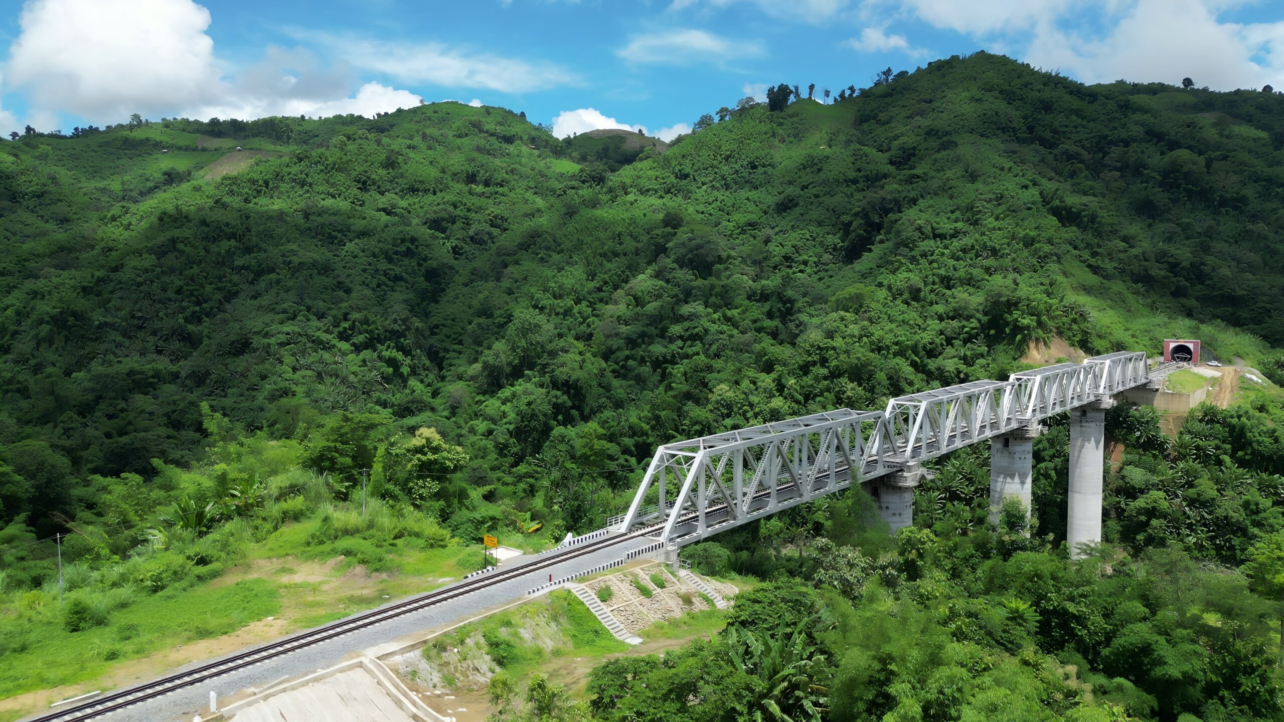 సరిహద్దు రాష్ట్రానికి కీలక కనెక్టివిటీ, భద్రతకు బలం!