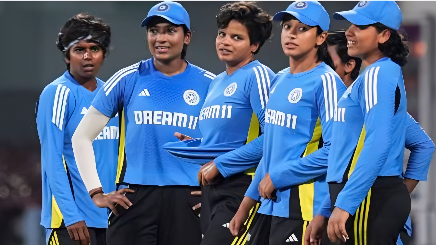 భారత అమ్మాయిలకు సవాల్: ఇంగ్లాండ్తో టీ20 సిరీస్కు భారత్ సిద్ధం!