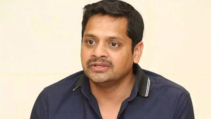 'పావ‌లా కోసం కొట్టుకోవ‌డం ఆపండి'.. - బ‌న్నీవాస్‌