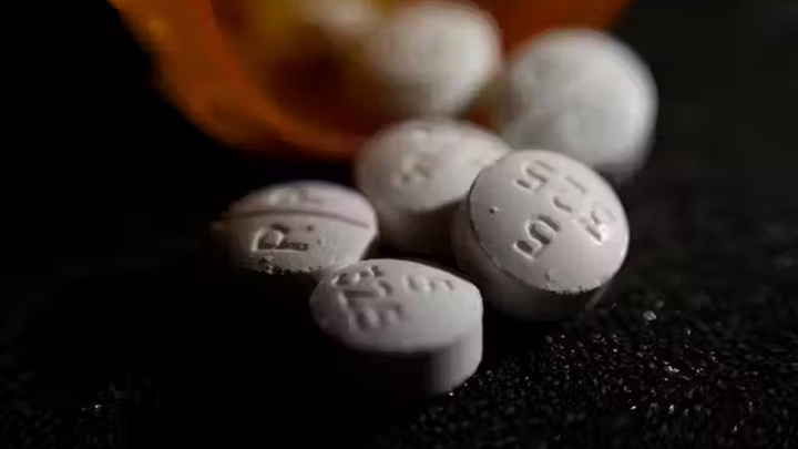 హైదరాబాద్లో అల్ప్రాజోలం టాబ్లెట్లు స్వాధీనం