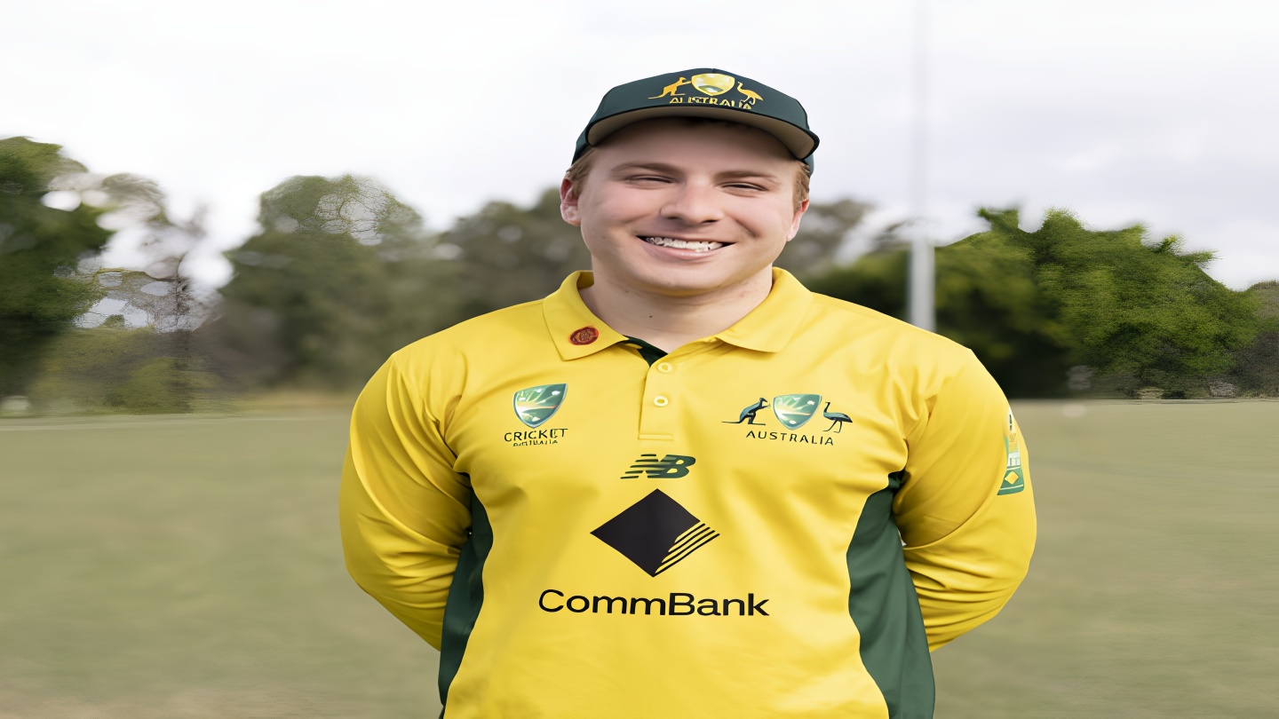 దృష్టి లోపమున్నా..స్టీఫెన్ నీరో 309 పరుగులతో ప్రపంచ రికార్డు!