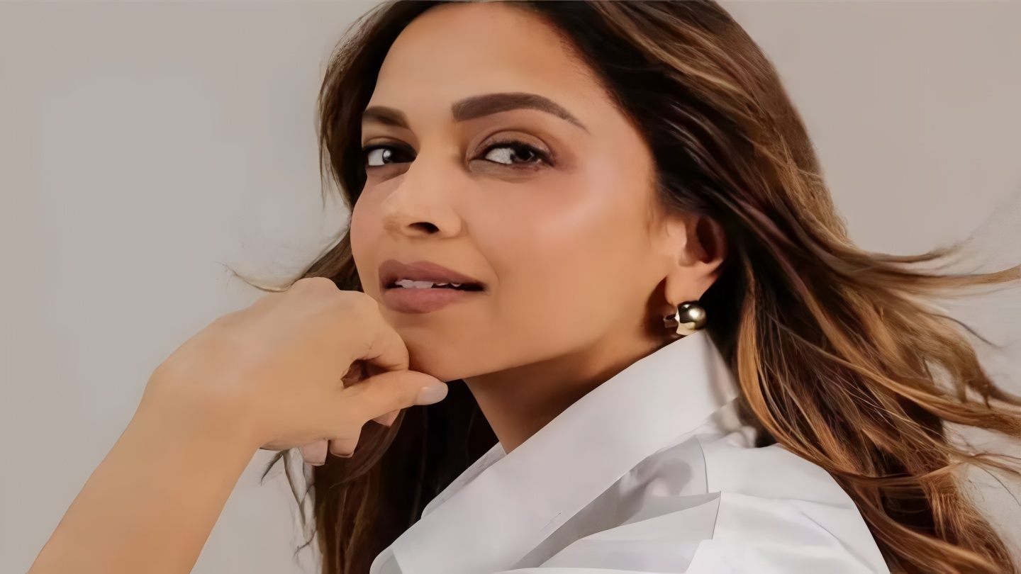 దీపికా పదుకొణెకు ఆ అవార్డు.: తొలి భారతీయ నటిగా చరిత్ర సృష్టించిన గ్లోబల్ స్టార్!