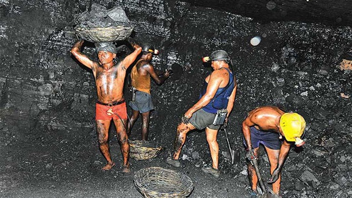 సమ్మెతో సింగరేణికి రూ.76 కోట్ల నష్టం.. బొగ్గు ఉత్పత్తిపై తీవ్ర ప్రభావం