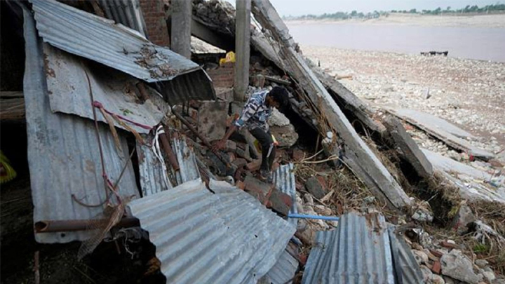 జమ్మూకశ్మీర్‌లో క్లౌడ్ బరస్ట్.. 10మంది దుర్మరణం