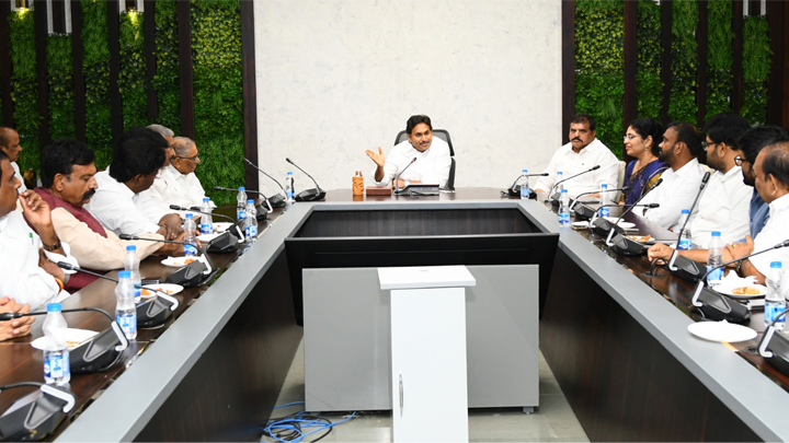 Naidu silencing people’s voice in Assembly