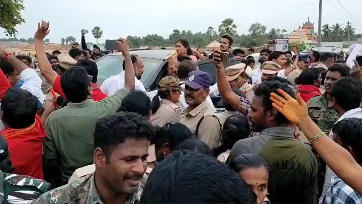 హోం మంత్రి అనితకు నిర‌స‌న సెగ‌ (Video)