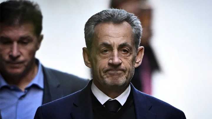 ఫ్రాన్స్ మాజీ అధ్యక్షుడికి జైలు శిక్ష: నేటి నుంచే ప్రారంభం!