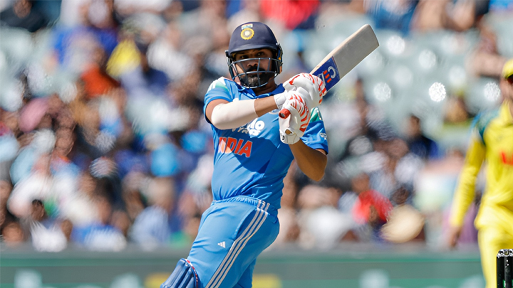 రోహిత్ హాఫ్ సెంచరీ.. రికార్డే కానీ… 'Slowest' రికార్డు!