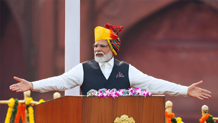 నెహ్రూ విధానాలే కాశ్మీర్ సమస్యకు మూలం: మోడీ