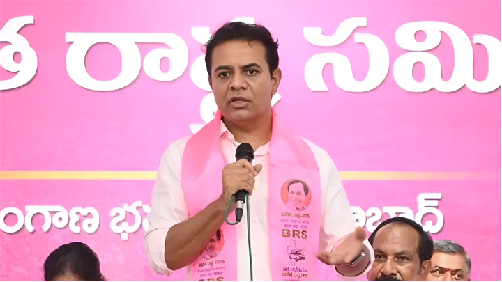 రిజర్వేషన్లు కేవలం రాజకీయాల్లోనే కాదు.. అన్ని కేటగిరీలలో ఉండాలి: కేటీఆర్