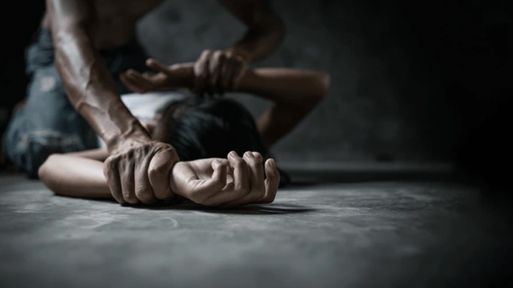 ఏపీలో మంటగలసిన మానవత్వం.. చెల్లిపై అన్న లైంగిక దాడి