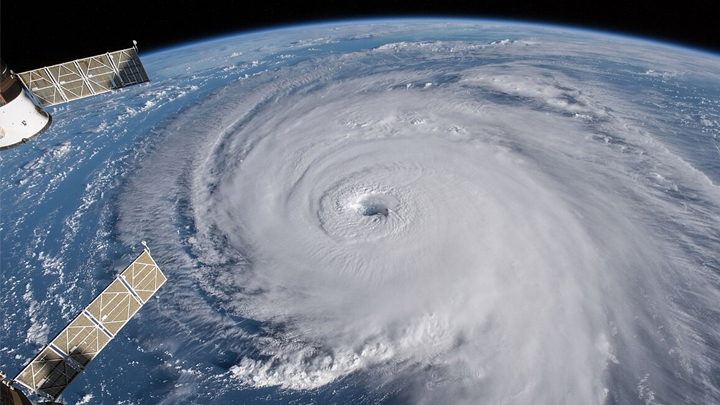 తుఫాన్లు ఎలా ఏర్పడతాయి..? ‘మొంథా’ పేరుకి అర్థం తెలుసా?