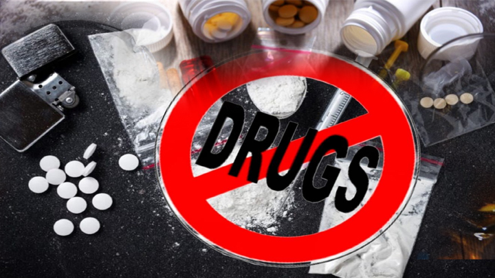 గచ్చిబౌలి డ్రగ్ పార్టీ.. 12 మంది అరెస్ట్