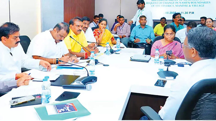 ఏపీలో కొత్త జిల్లాలు, రెవెన్యూ డివిజన్లలో కీల‌క మార్పులు