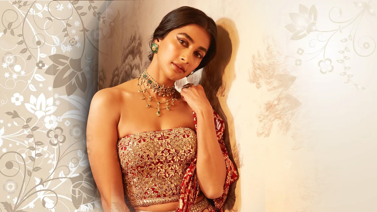 వచ్చే ఏడాదిలో మూడు బ్లాక్‌బస్టర్స్‌తో పూజా!