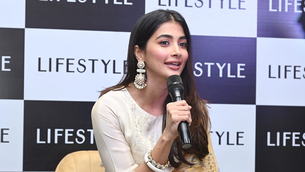 “అసభ్యంగా ప్రవర్తించిన పాన్ ఇండియా హీరోని కొట్టా”