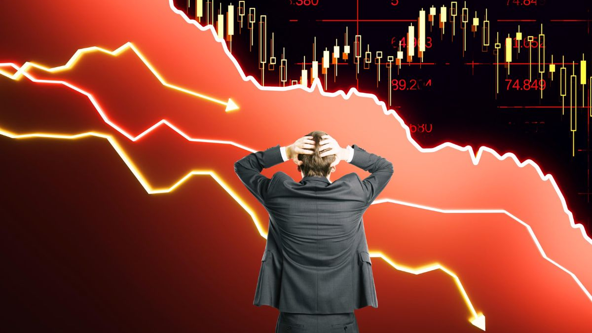 మూడో రోజు స్టాక్ మార్కెట్ల భారీ పతనం.. ఇన్వెస్టర్లు కుదేలు