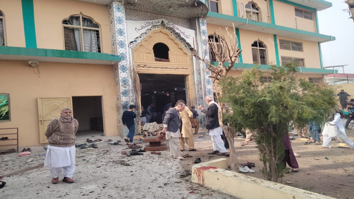 ఇస్లామాబాద్ మసీదు వద్ద ఘోర పేలుడు