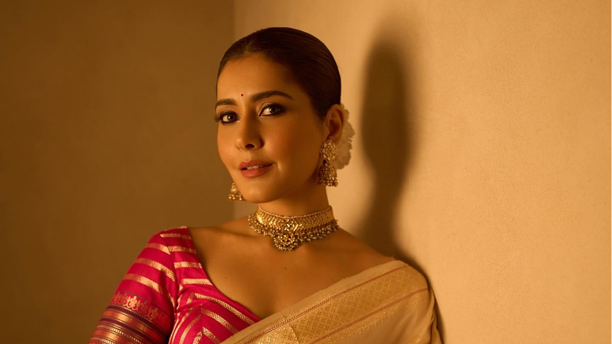 ‘శివ్ కైలాషోం కే వాసి’తో మంత్ర ముగ్ధుల్ని చేసిన రాశీ ఖన్నా