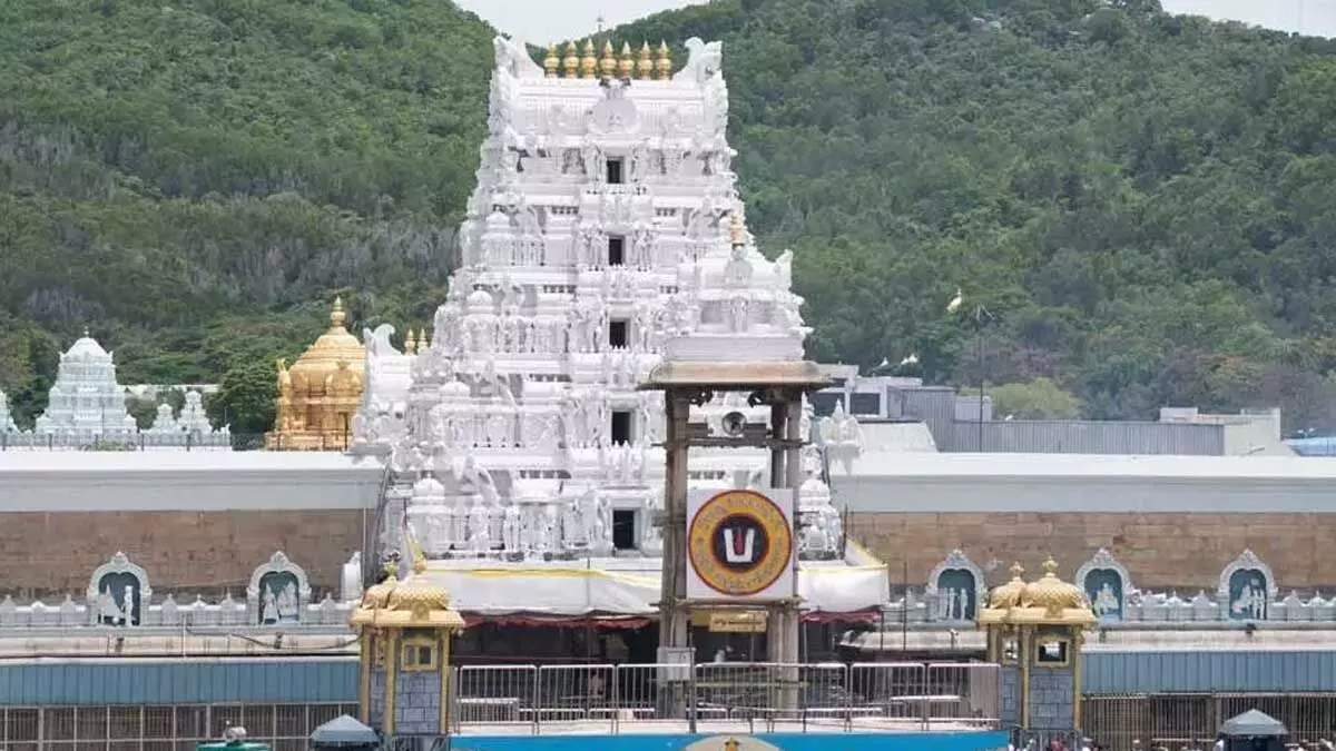 టీటీడీ పాల‌క‌మండ‌లి భేటీ.. వార్షిక బ‌డ్జెట్‌కు ఆమోదం