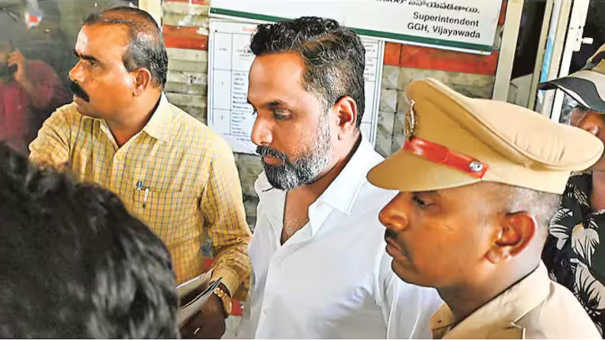 ఏపీ లిక్కర్ కేసులో ట్విస్ట్.. ఏ1 రాజ్ కేసిరెడ్డికి బెయిల్