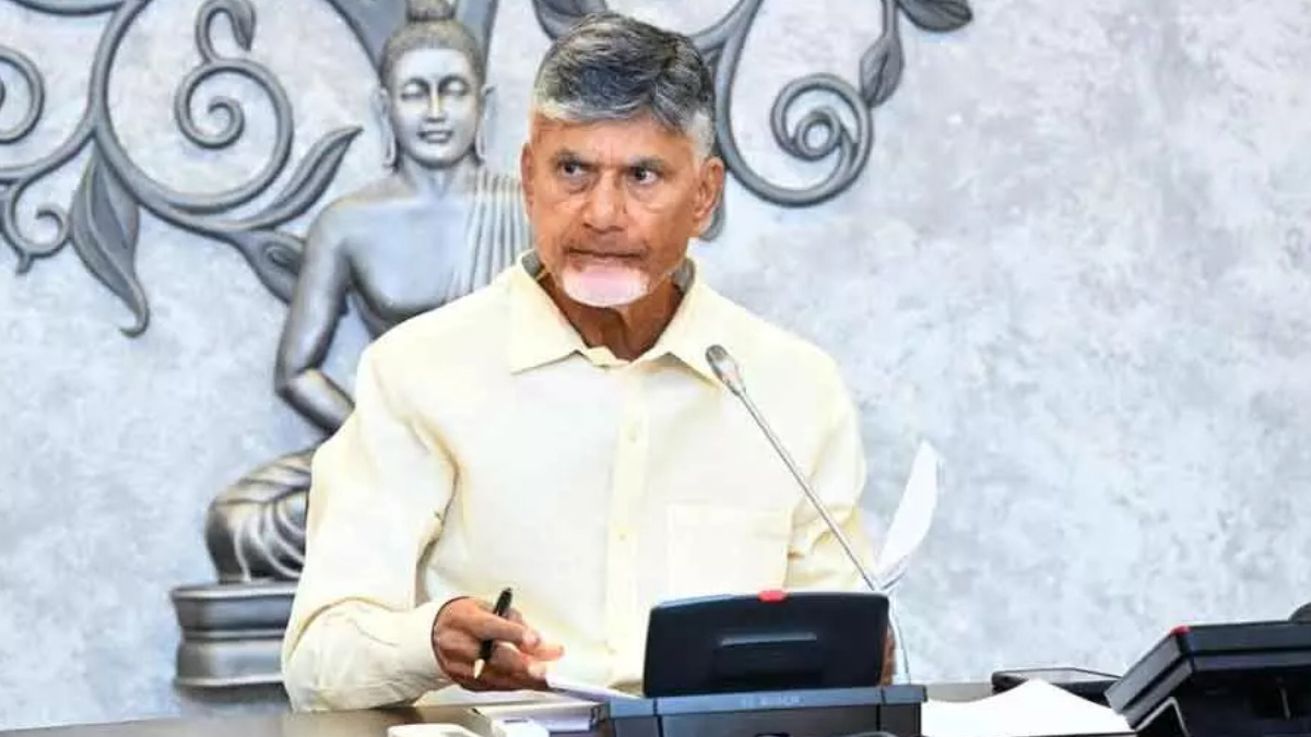 I&PR ‘ఆభరణం’లా మారింది - అధికారుల‌పై సీఎం చిందులు