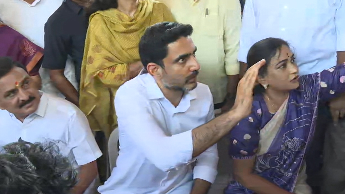మీ కుటుంబంలో ఎవ‌రూ చ‌నిపోలేదు క‌దా..? - లోకేష్ అసహనం (Video)