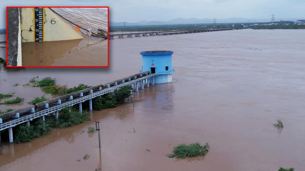ఉధృతంగా గోదావరి.. రెండో ప్రమాద హెచ్చరిక