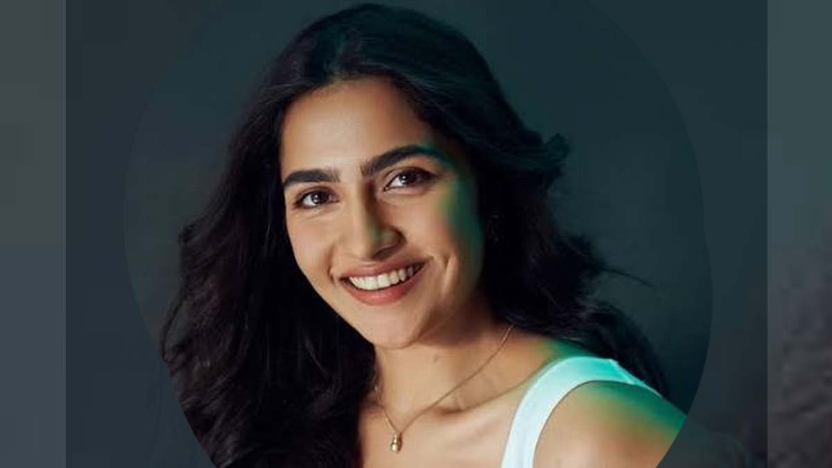 సౌత్ లేడీ సూపర్ స్టార్ దిశగా రుక్మిణీ వసంత్..