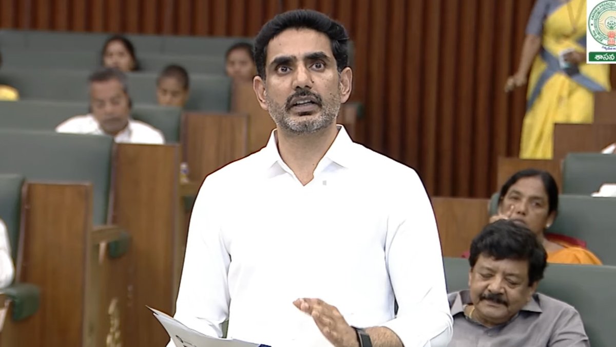 స్పోర్ట్స్ కోటాలో రాత పరీక్ష లేకుండా ఉద్యోగాలు.. సింధుతో పోలిక