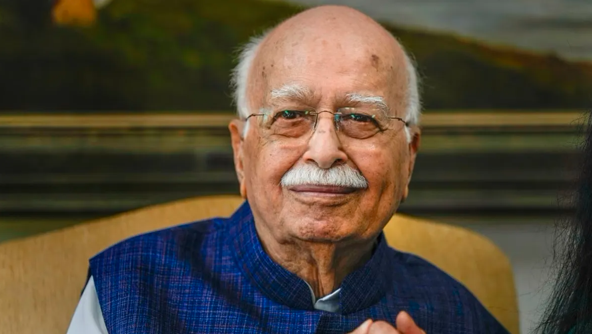 ఎల్‌కే అద్వానీకి SIR నోటీసులు.. ప్రముఖుల జాబితాలో మరికొందరు
