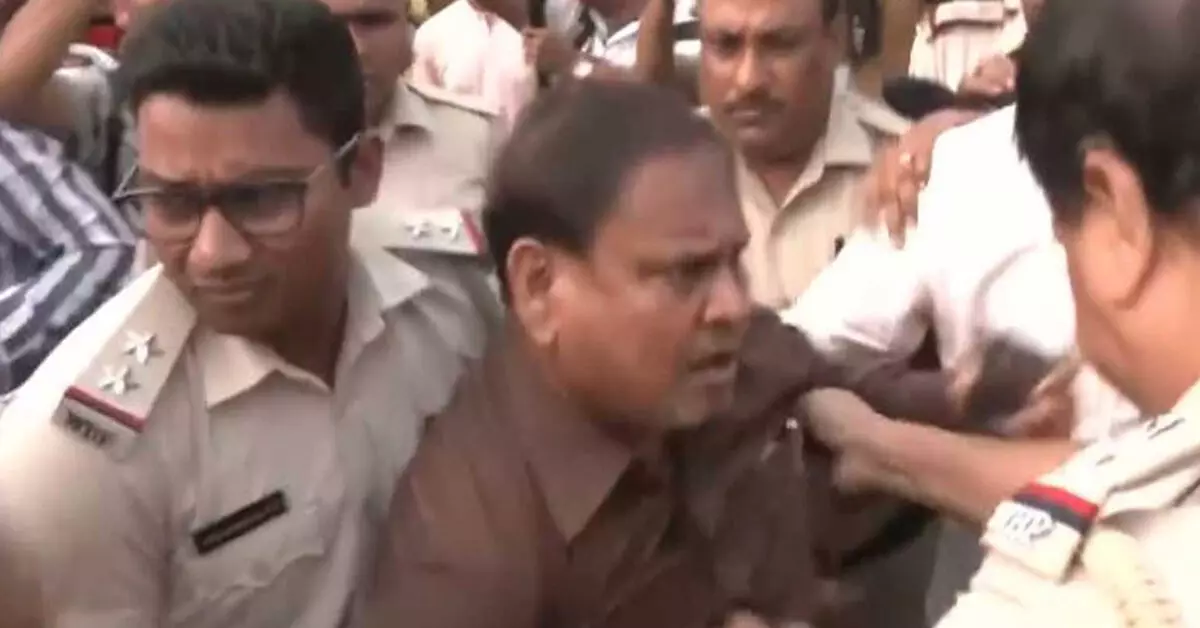 రెజినగర్ ఉప ఎన్నికలో ఉద్రిక్తత.. ఓటు వేసిన వెంటనే ఎమ్మెల్యే హుమాయున్ కబీర్ అరెస్ట్