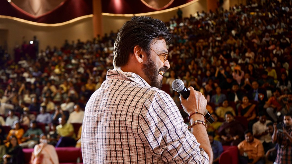 క్లాస్ బంక్ కొట్టడంలోనూ స్పెషాలిటీ ఉంది: వెంకీ మామ
