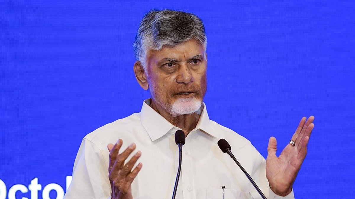 "40 ఏళ్ల చంద్రబాబు ఇమేజ్ గంగలో కలిసింది"